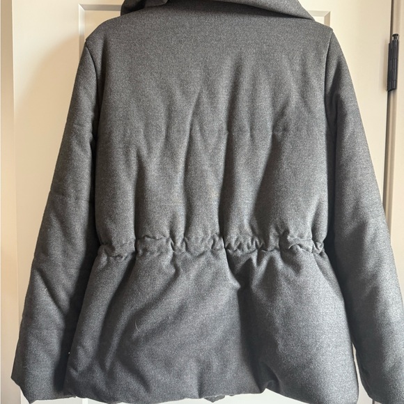 LOFT Puffer Jacket - Picture 2 of 4